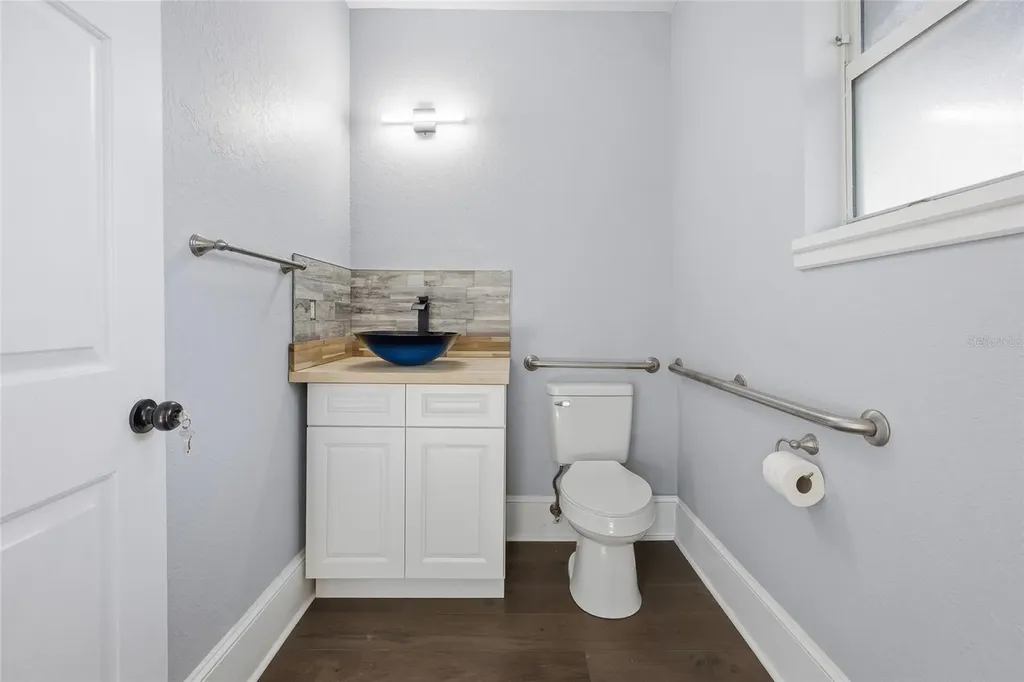 527 NE 8th Avenue Ocala FL 34470