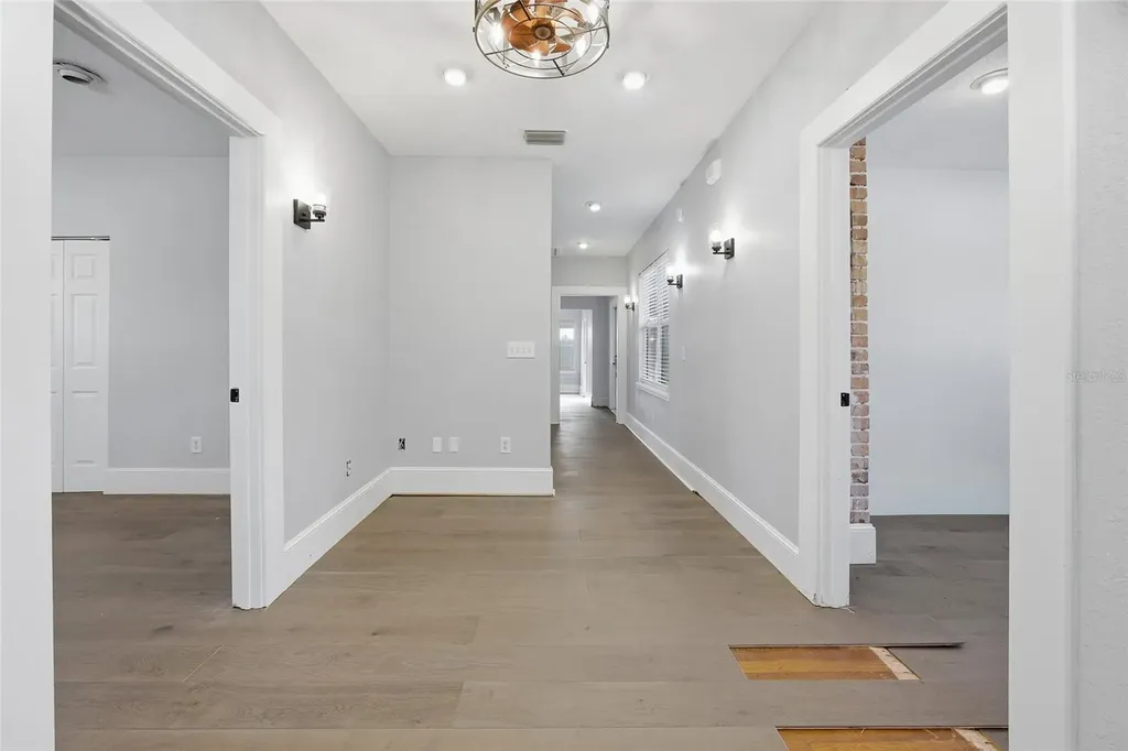 527 NE 8th Avenue Ocala FL 34470