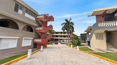 120 Bo Hato Tejas, Calle Pajaros Bayamon PR 00959