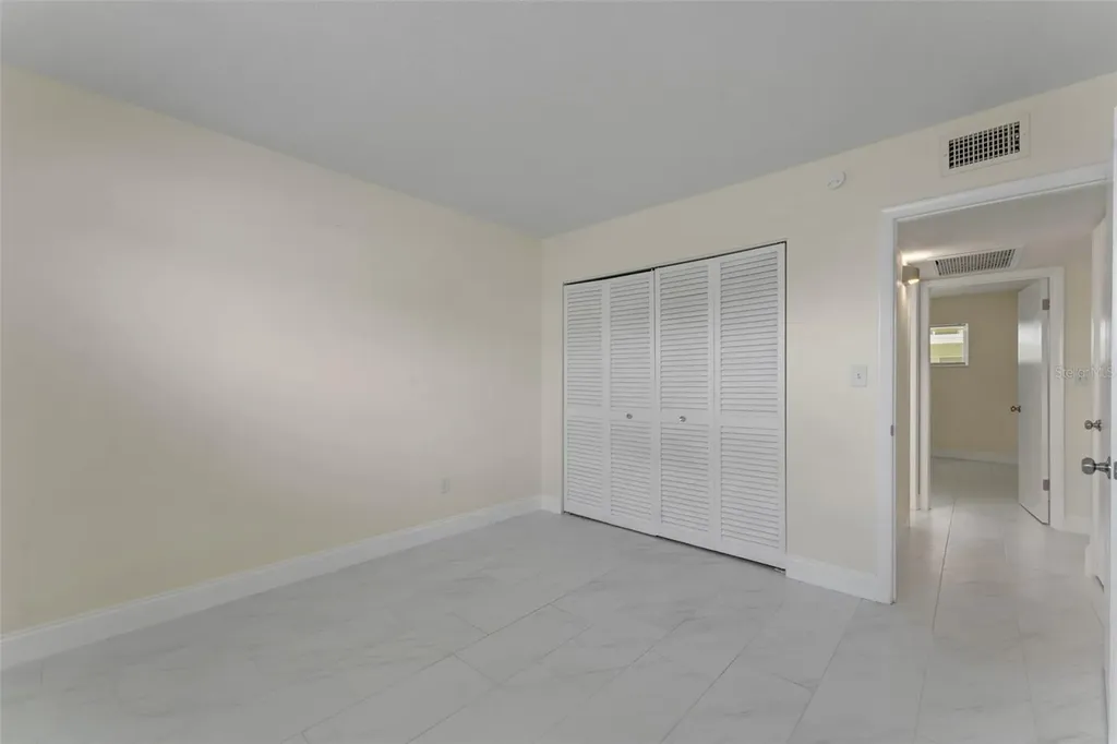 4328 Edgewater Drive Orlando FL 32804