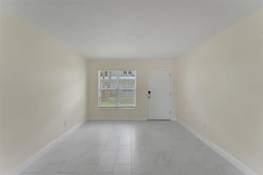 4328 Edgewater Drive Orlando FL 32804