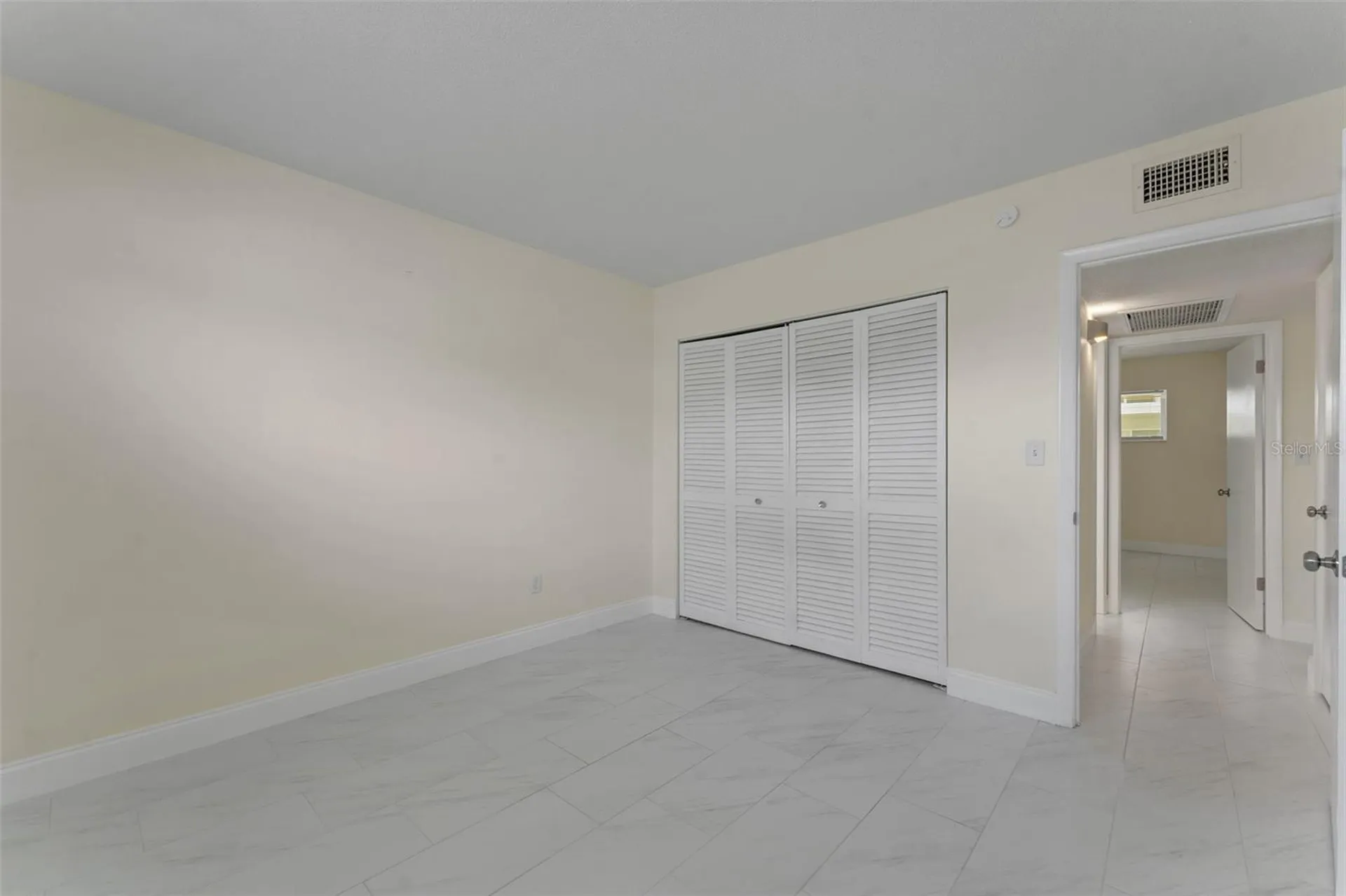 4328 Edgewater Drive Orlando FL 32804