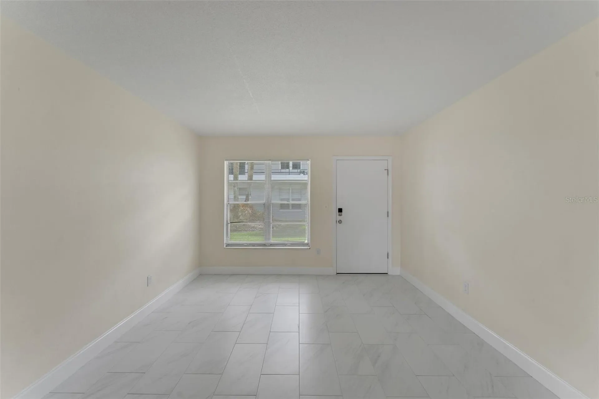 4328 Edgewater Drive Orlando FL 32804