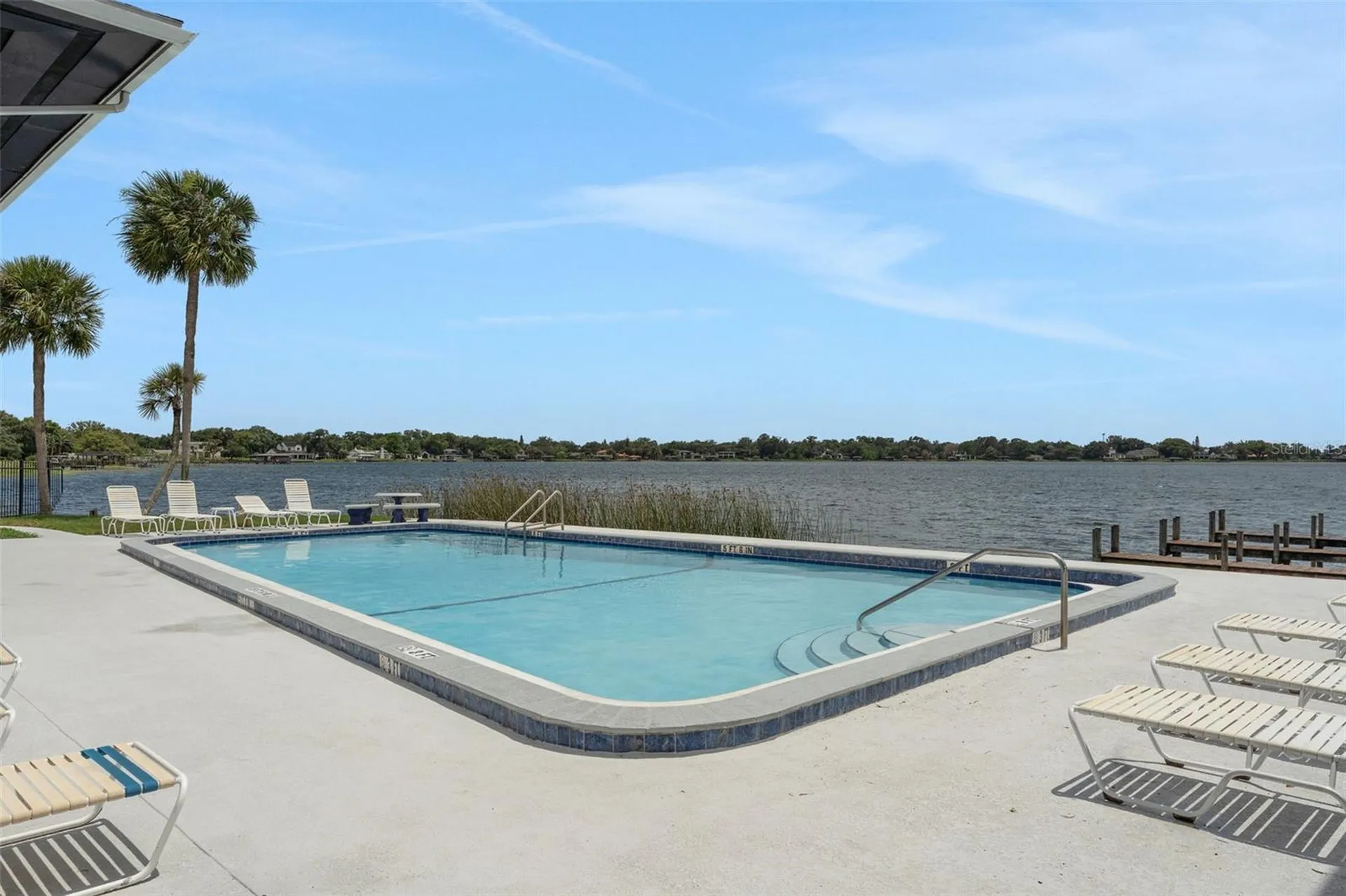 4328 Edgewater Drive Orlando FL 32804