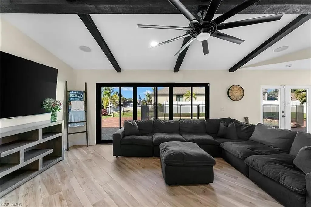 1923 SE 26th Street Cape Coral FL 33904