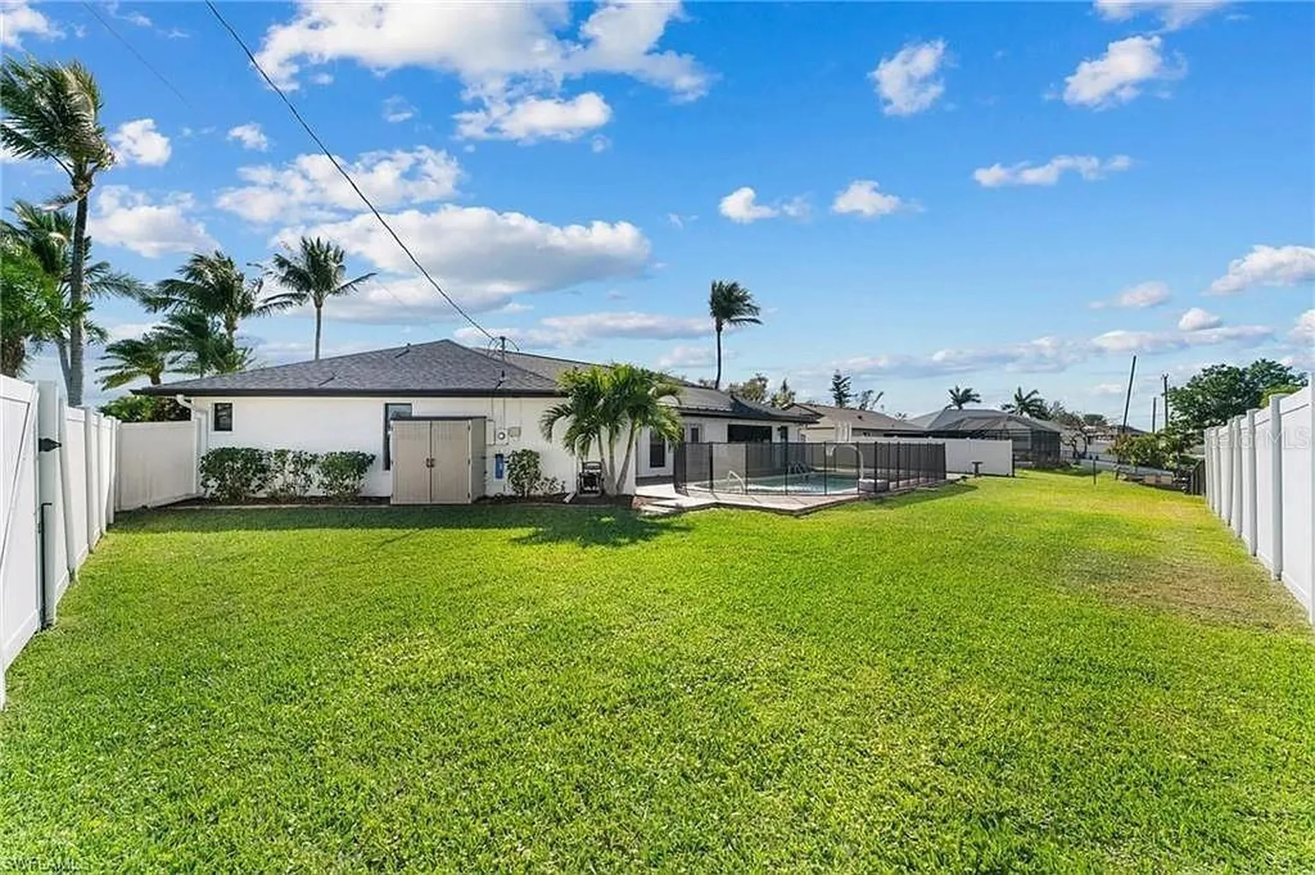 1923 SE 26th Street Cape Coral FL 33904
