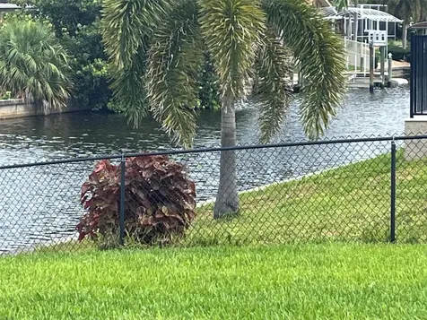 1923 SE 26th Street Cape Coral FL 33904