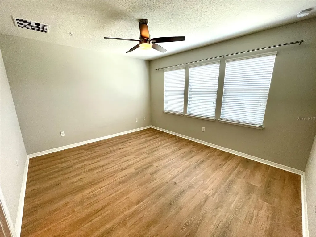 586 Piazza Point Oviedo FL 32765