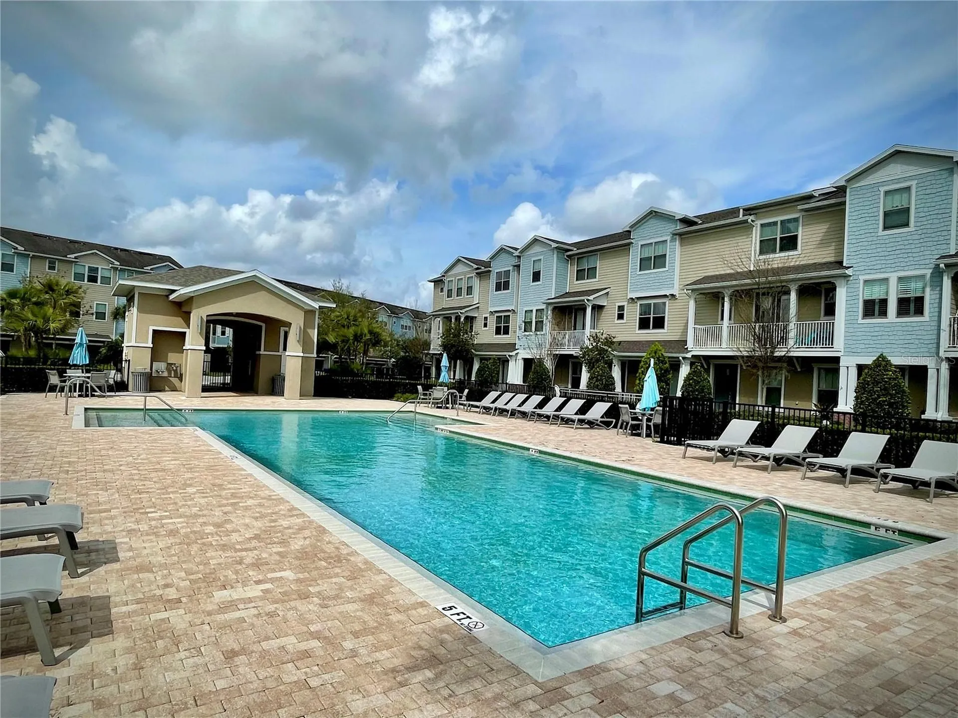 586 Piazza Point Oviedo FL 32765