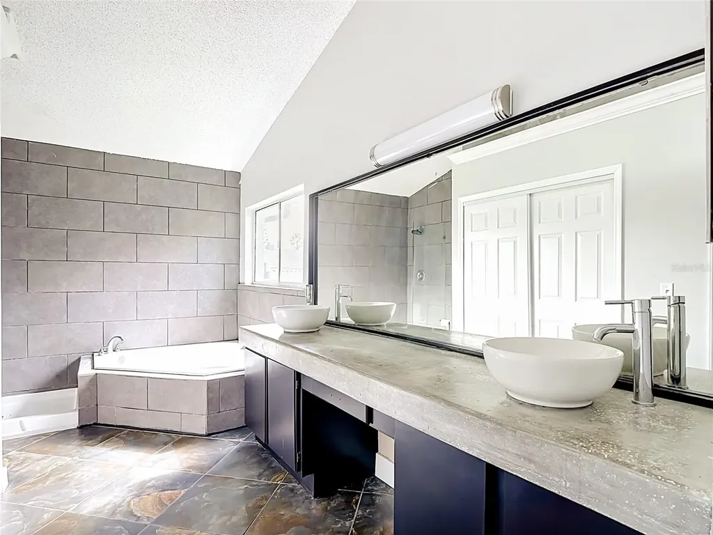 3247 Timucua Circle Orlando FL 32837