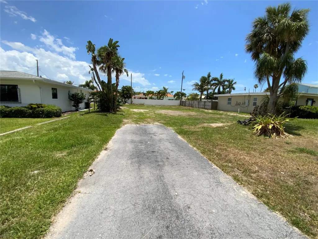 380 46th Avenue St Pete Beach FL 33706