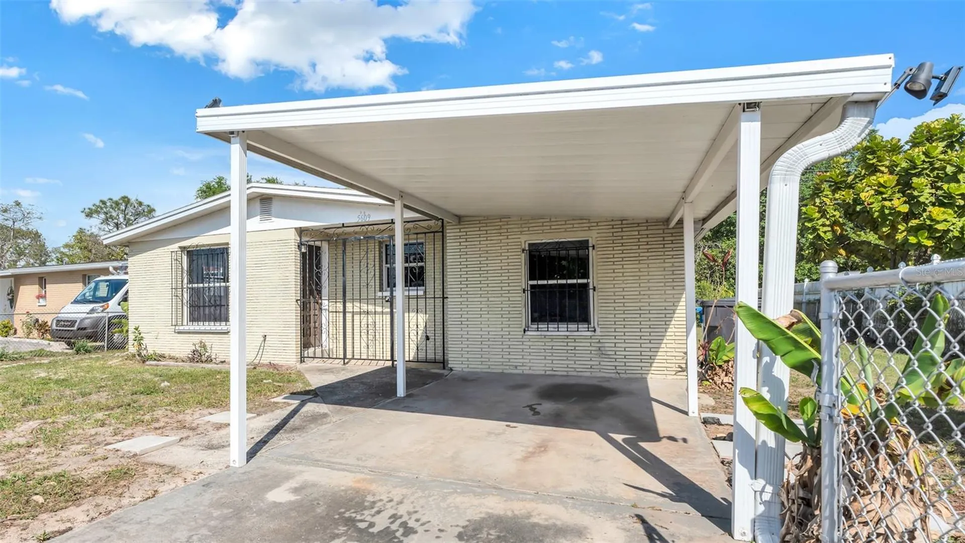 5609 Golden Drive Tampa FL 33634