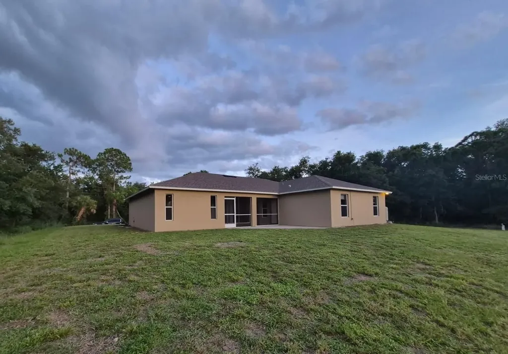 3253 Gilbert Street North Port FL 34288
