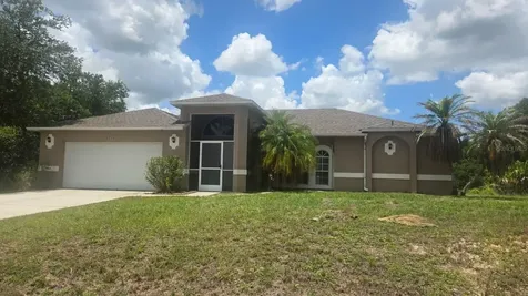 3253 Gilbert Street North Port FL 34288