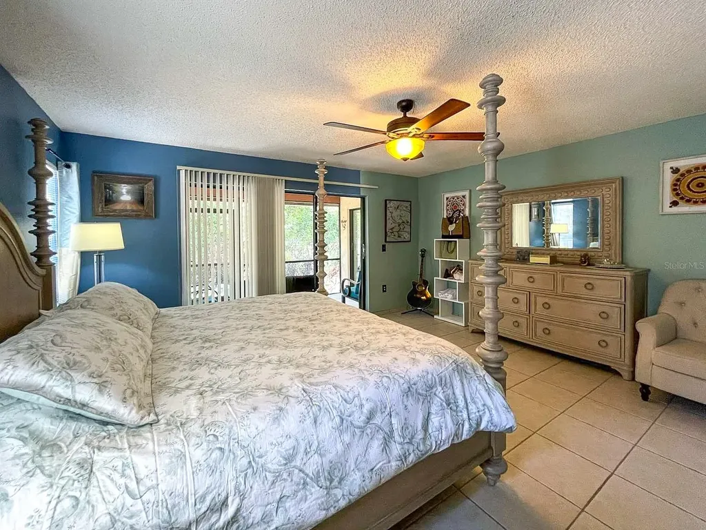 3603 Pine Point Court Sarasota FL 34238