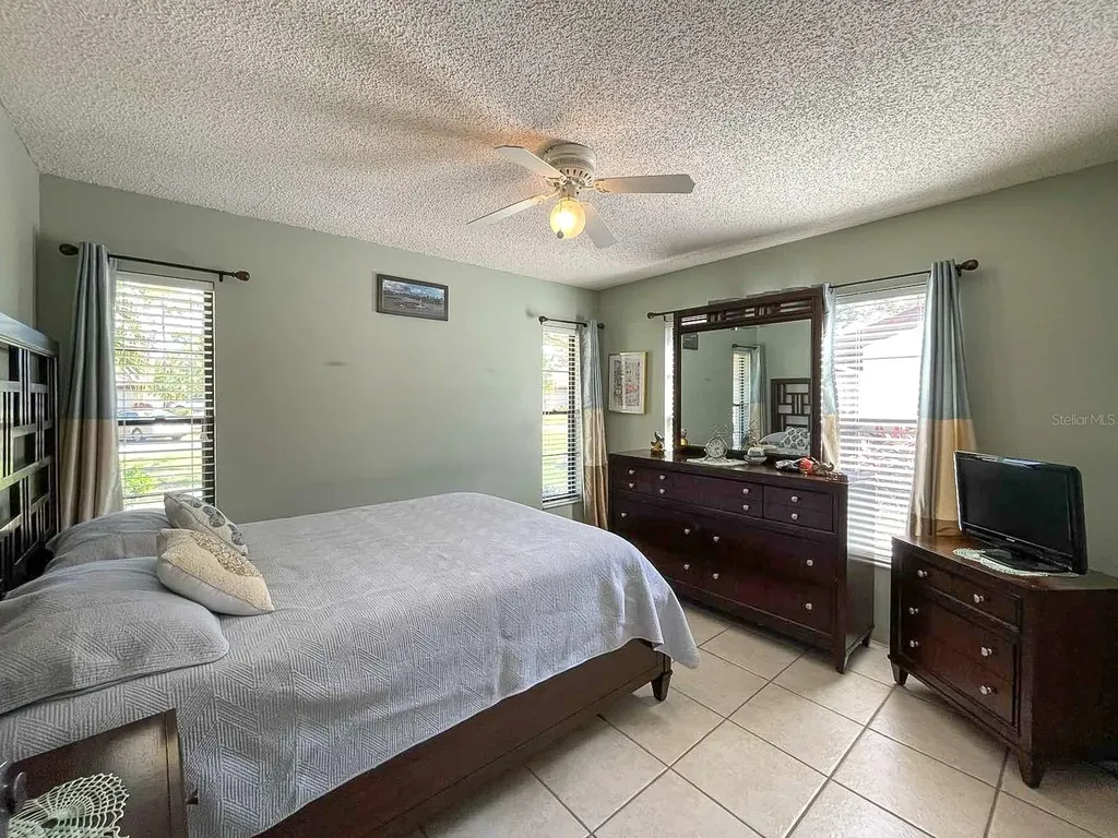 3603 Pine Point Court Sarasota FL 34238