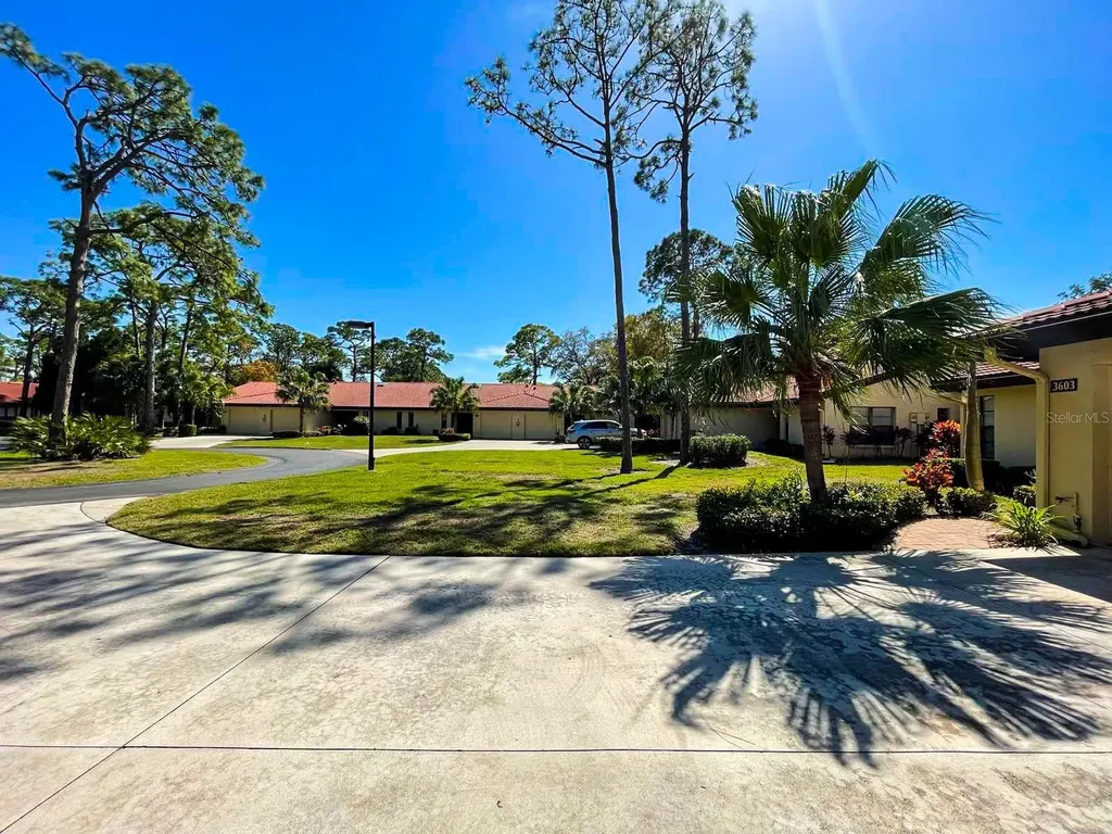 3603 Pine Point Court Sarasota FL 34238