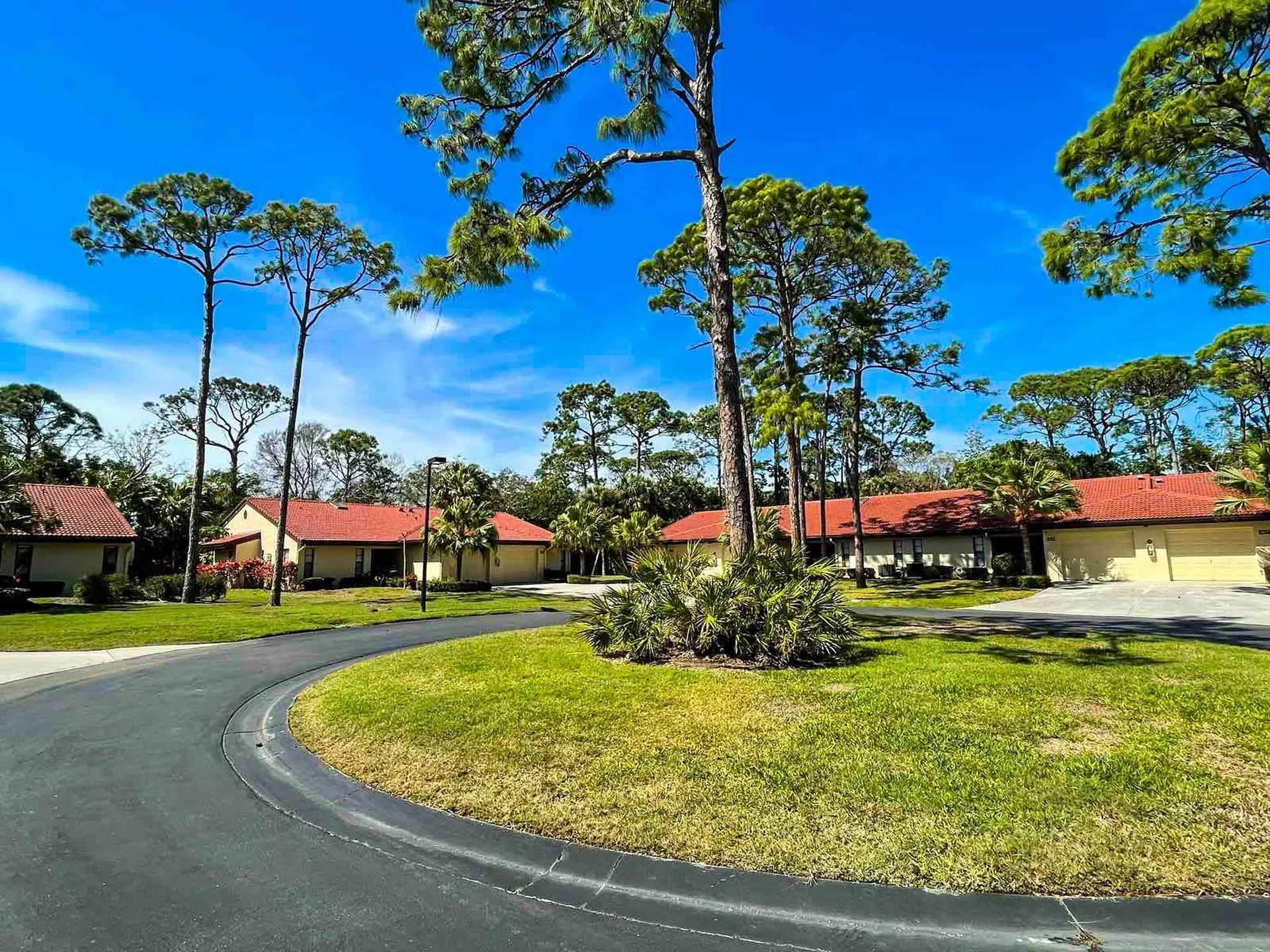 3603 Pine Point Court Sarasota FL 34238