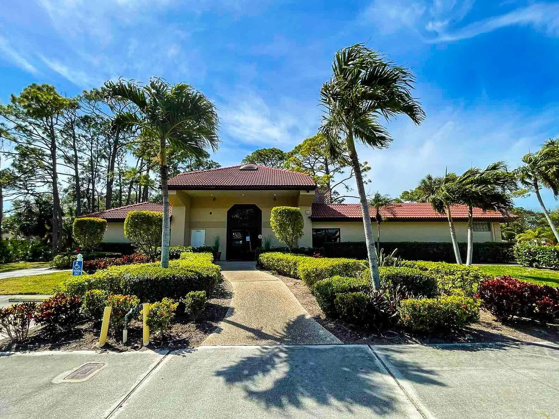 3603 Pine Point Court Sarasota FL 34238