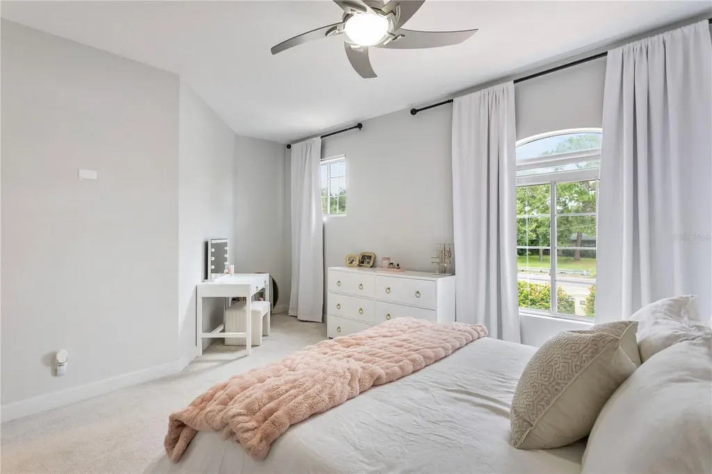 6323 Vista Verde Drive E St Petersburg FL 33707