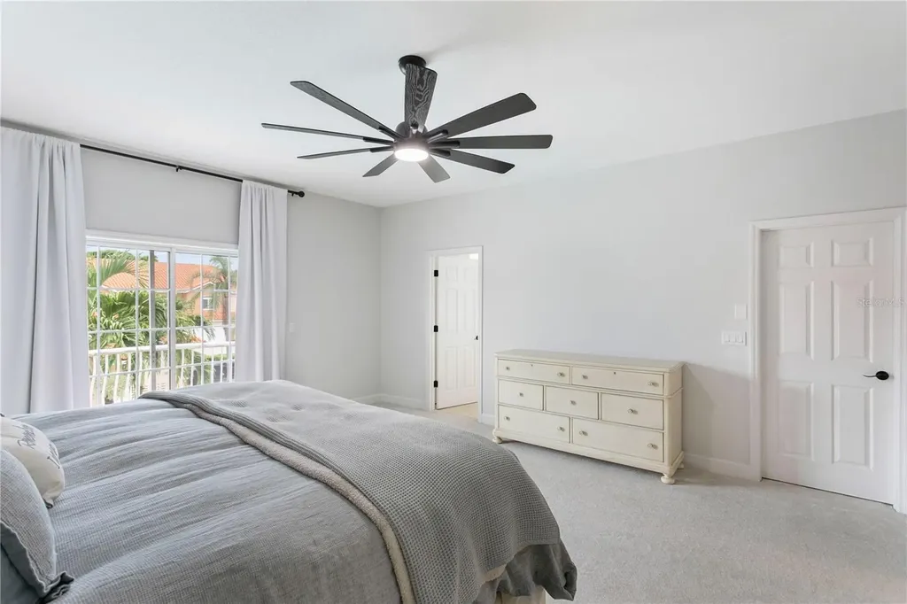 6323 Vista Verde Drive E St Petersburg FL 33707