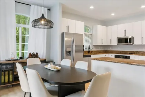 6323 Vista Verde Drive E St Petersburg FL 33707