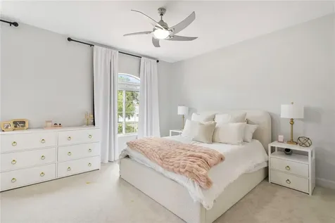 6323 Vista Verde Drive E St Petersburg FL 33707
