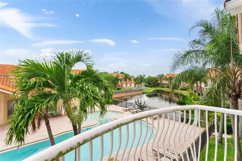 6323 Vista Verde Drive E St Petersburg FL 33707