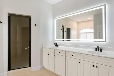 6323 Vista Verde Drive E St Petersburg FL 33707