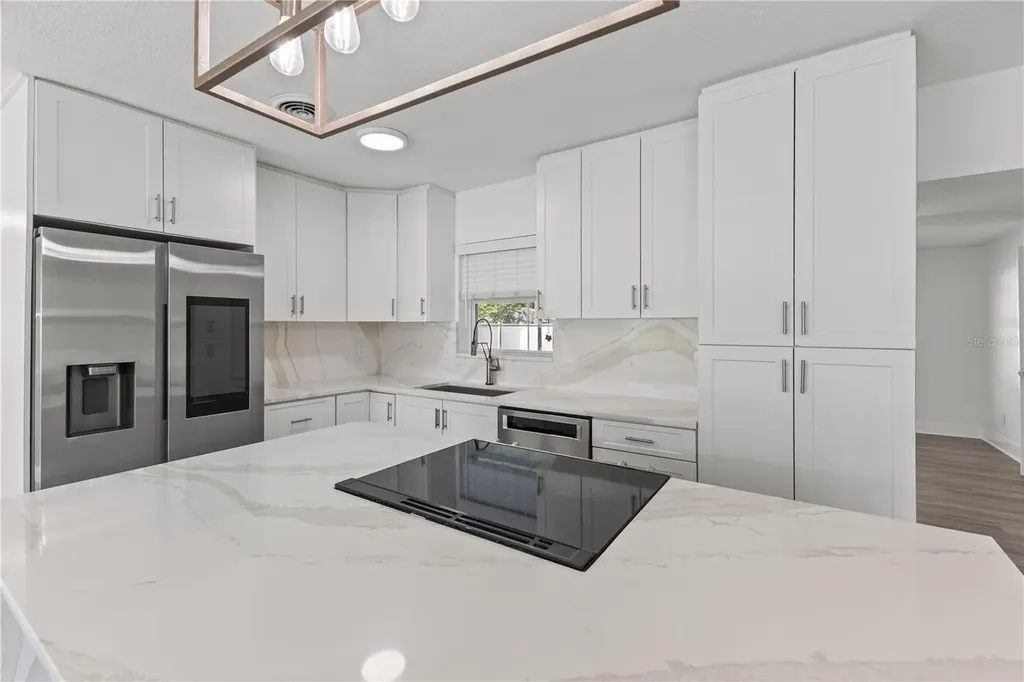 2090 75th Street N St Petersburg FL 33710