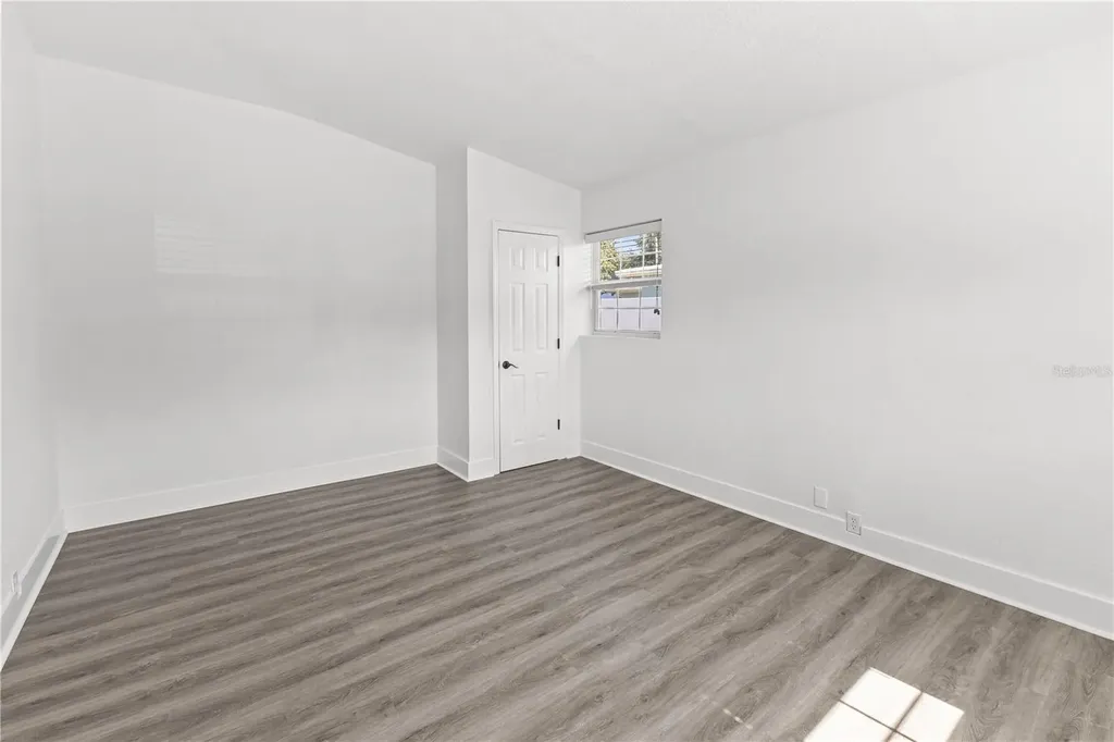 2090 75th Street N St Petersburg FL 33710