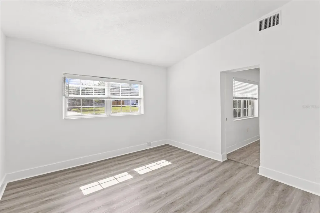 2090 75th Street N St Petersburg FL 33710