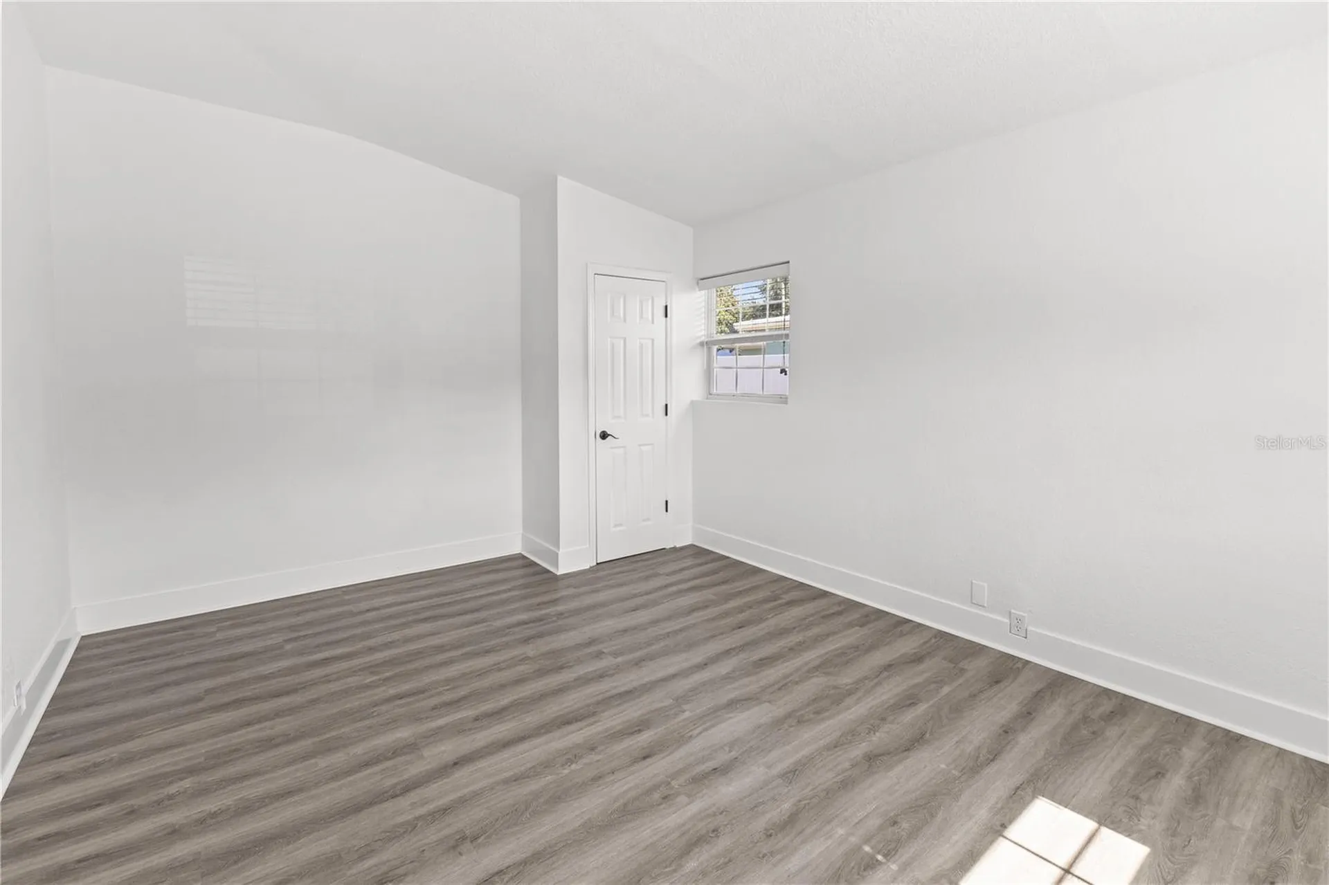 2090 75th Street N St Petersburg FL 33710