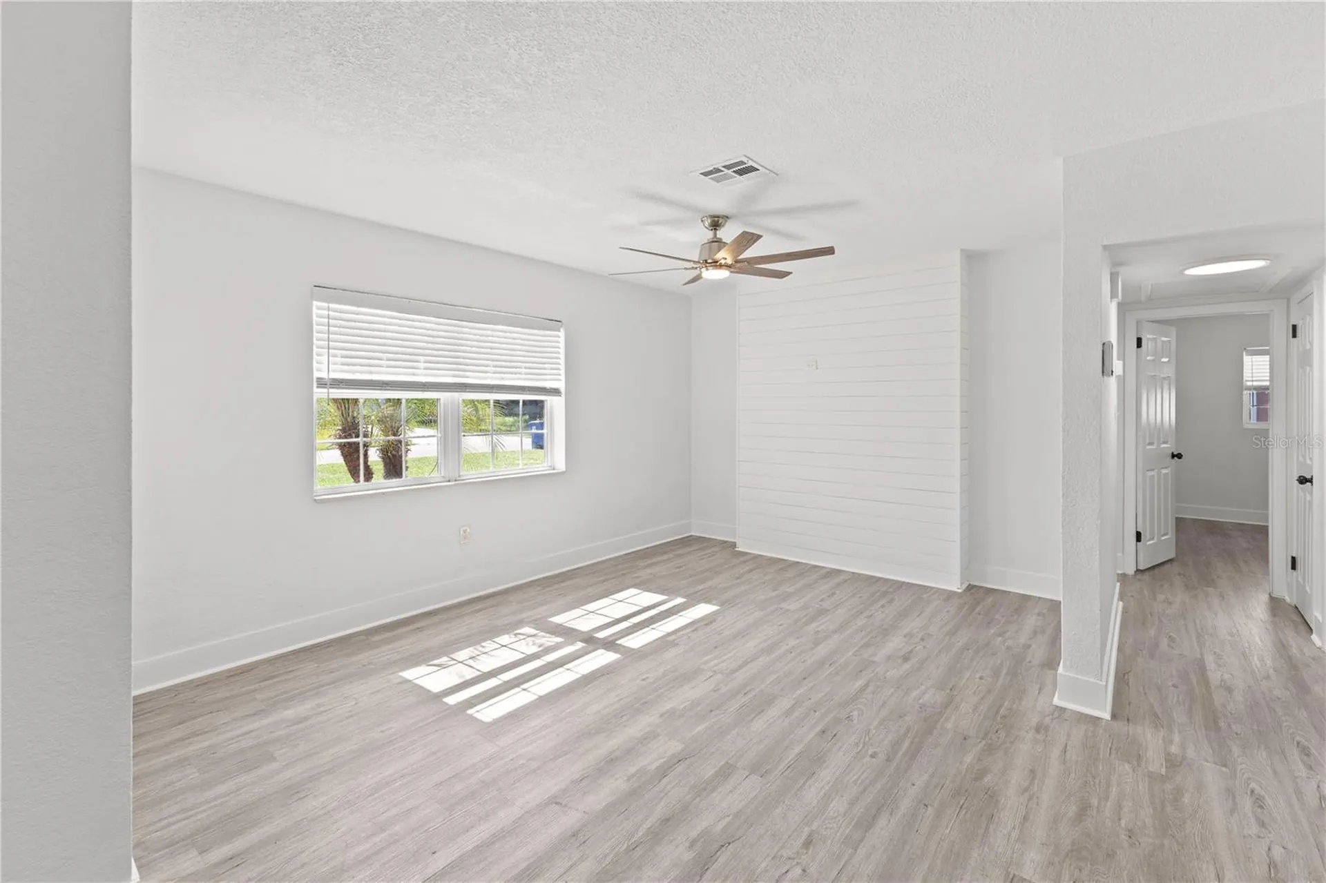 2090 75th Street N St Petersburg FL 33710