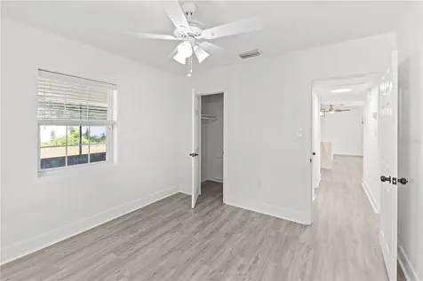 2090 75th Street N St Petersburg FL 33710