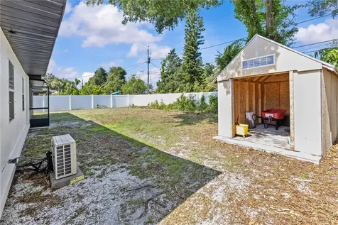 2090 75th Street N St Petersburg FL 33710