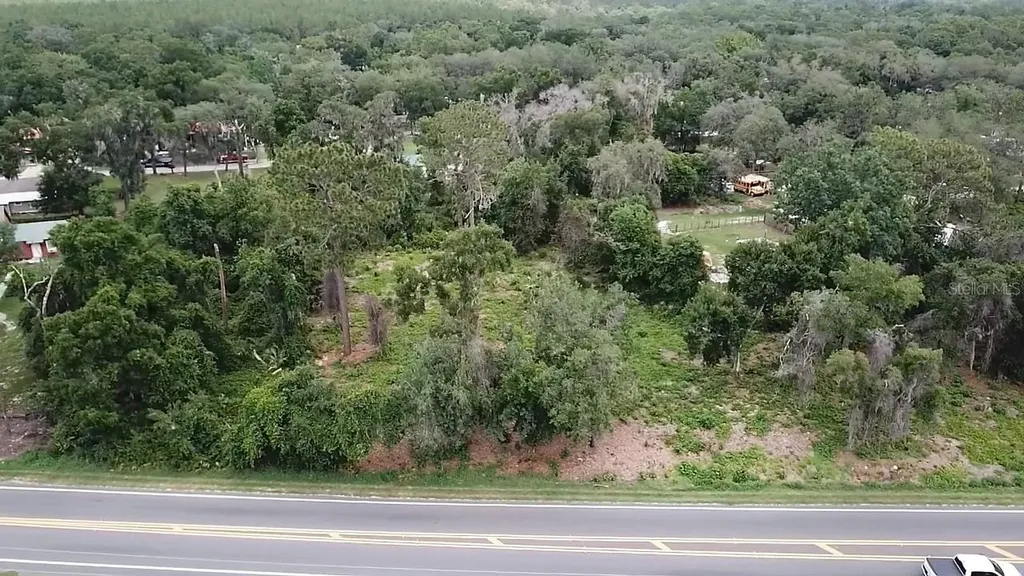 County Road 42 Umatilla FL 32784