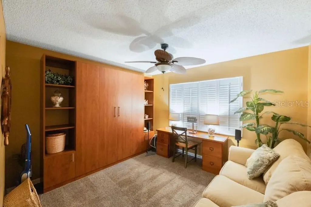 1060 Pinellas Bayway S St Petersburg FL 33715