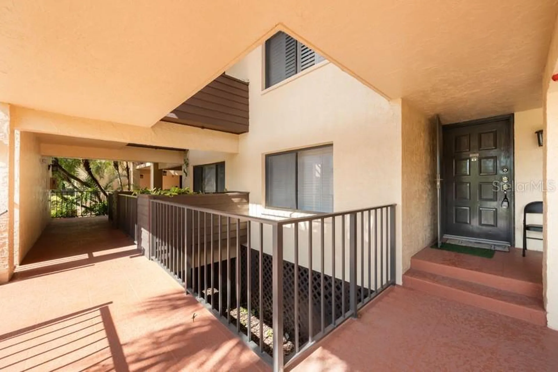 1060 Pinellas Bayway S St Petersburg FL 33715