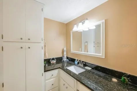 1060 Pinellas Bayway S St Petersburg FL 33715