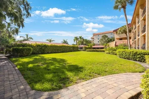 1060 Pinellas Bayway S St Petersburg FL 33715
