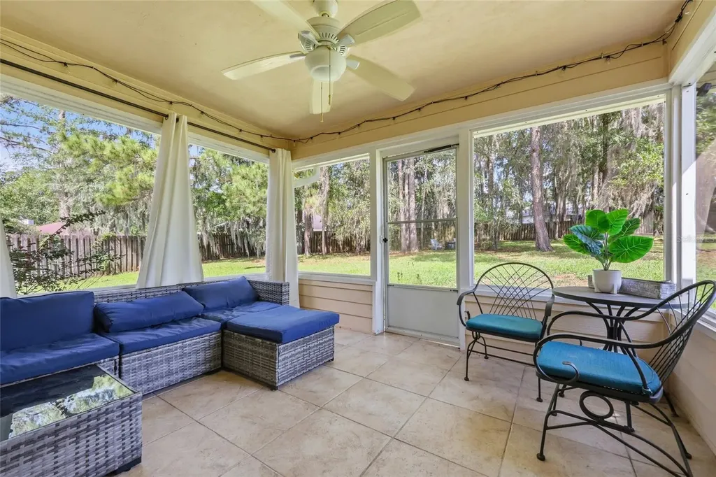 10240 NW 11th Lane Gainesville FL 32606
