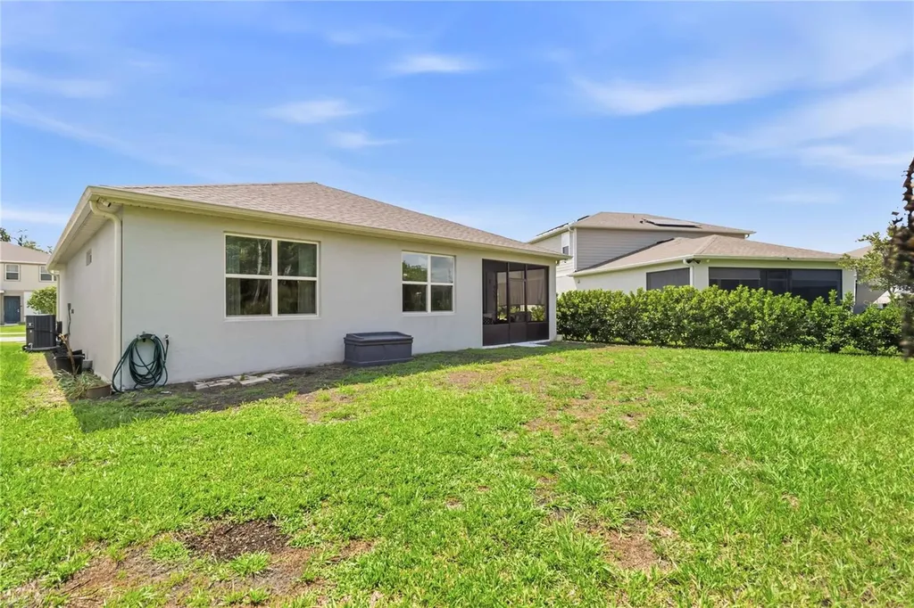 5179 Royal Point Avenue Kissimmee FL 34746