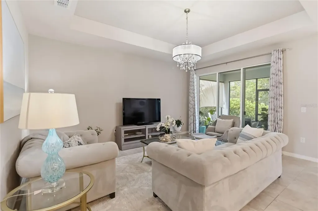 5179 Royal Point Avenue Kissimmee FL 34746