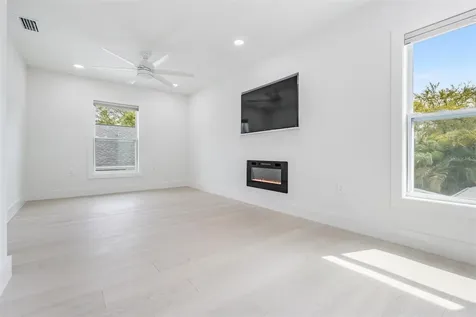 3924 W Granada Street Tampa FL 33629