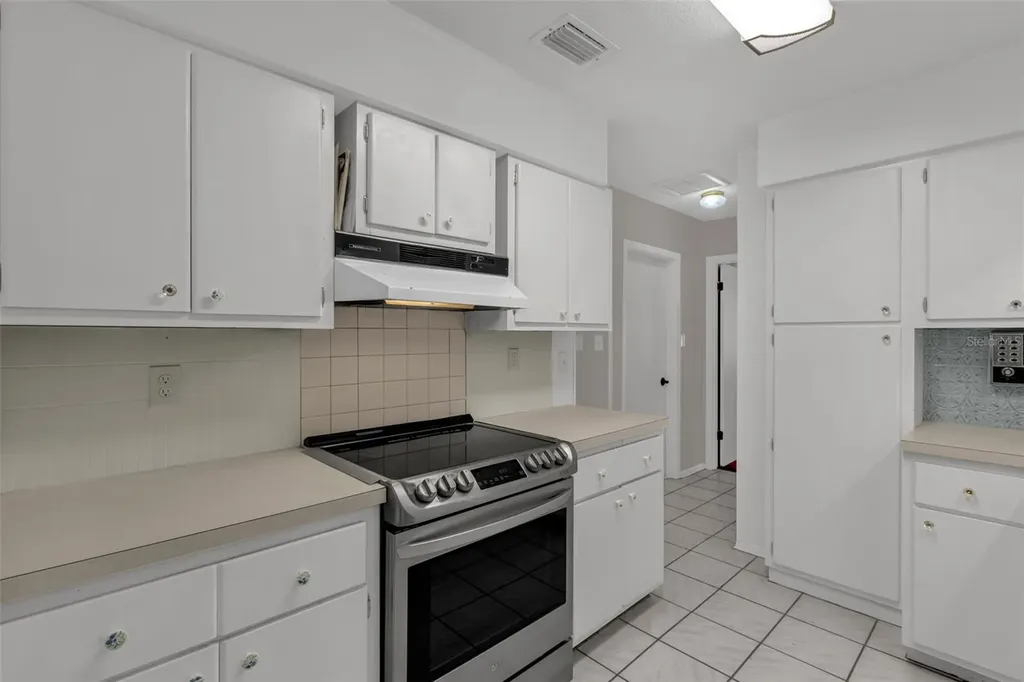 35505 Crescent Drive Fruitland Park FL 34731