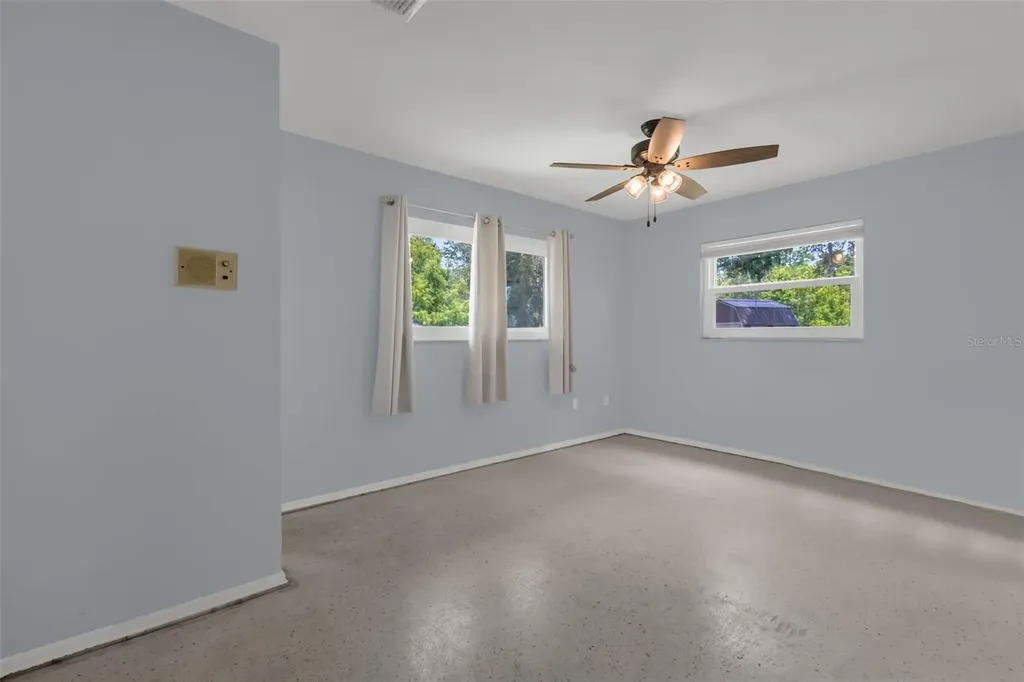 35505 Crescent Drive Fruitland Park FL 34731