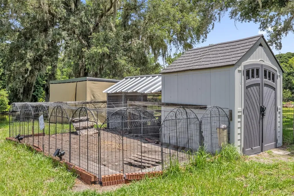 35505 Crescent Drive Fruitland Park FL 34731