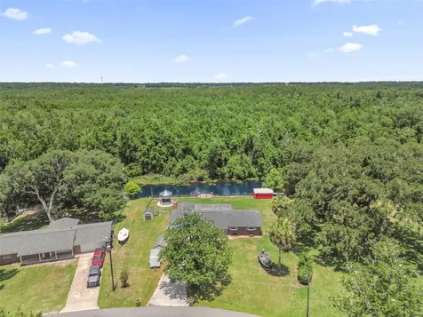 35505 Crescent Drive Fruitland Park FL 34731