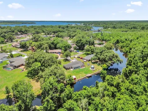 35505 Crescent Drive Fruitland Park FL 34731